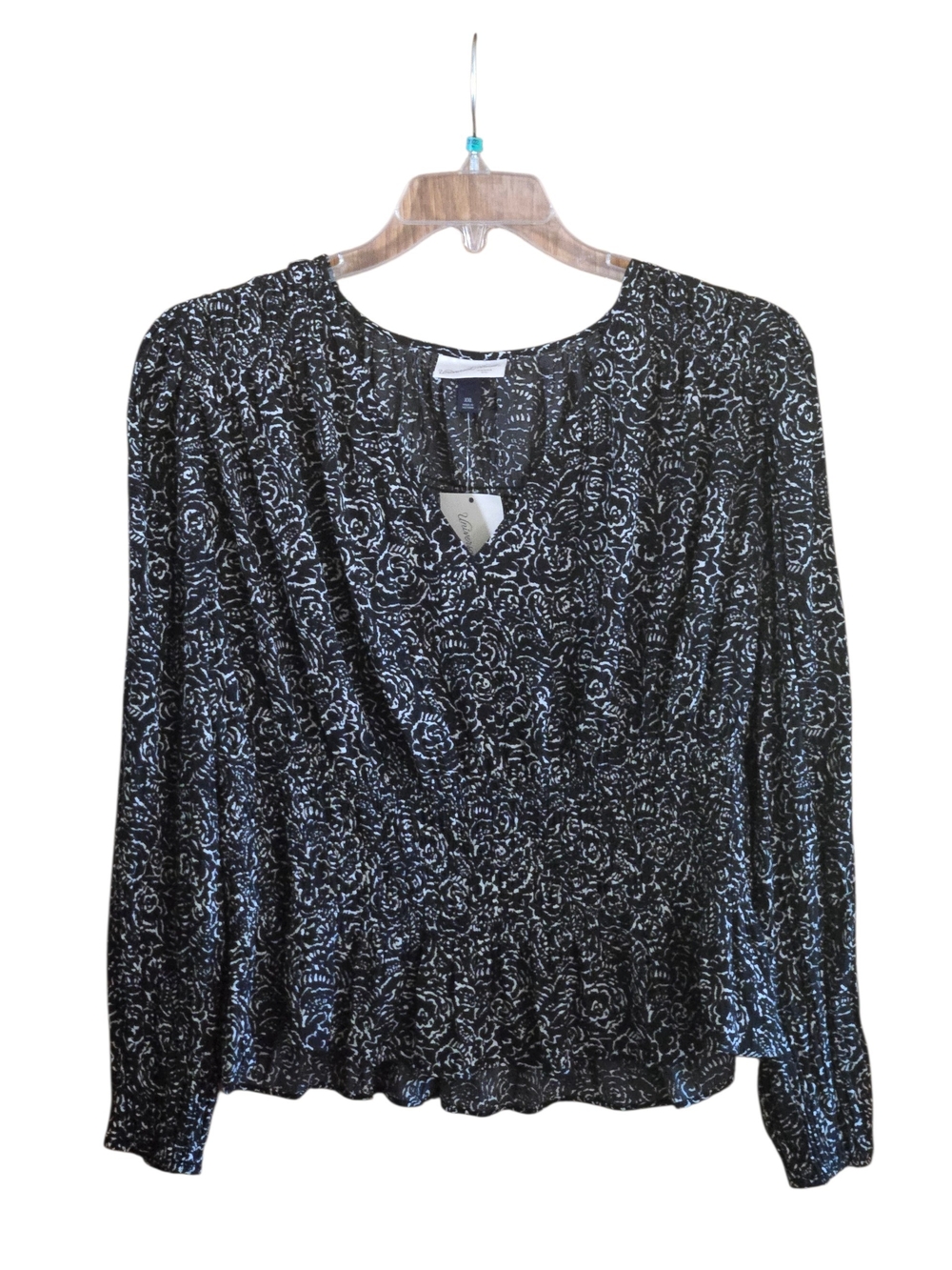 Universal Thread Black Floral Faux Wrap Peplum Top Women’s XXL Long Sleeve